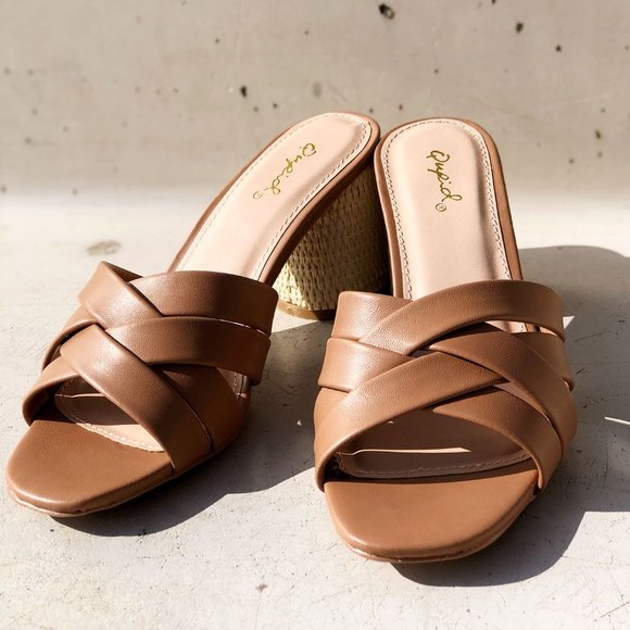 NEW Multi Crisscross Straps Natural Raffia Oval Block Heel Slip On Slide Sandals - Picture 7 of 14